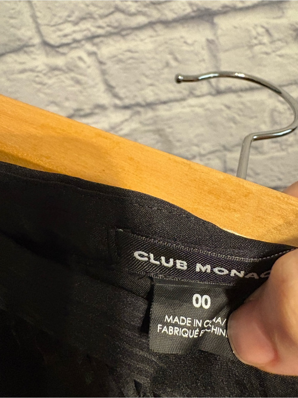 Club Monaco Black Pleated Midi Skirt - Picture 3 of 6